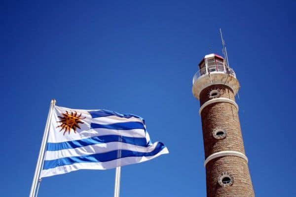 Uruguay bloqueará las Páginas de Apuestas Online