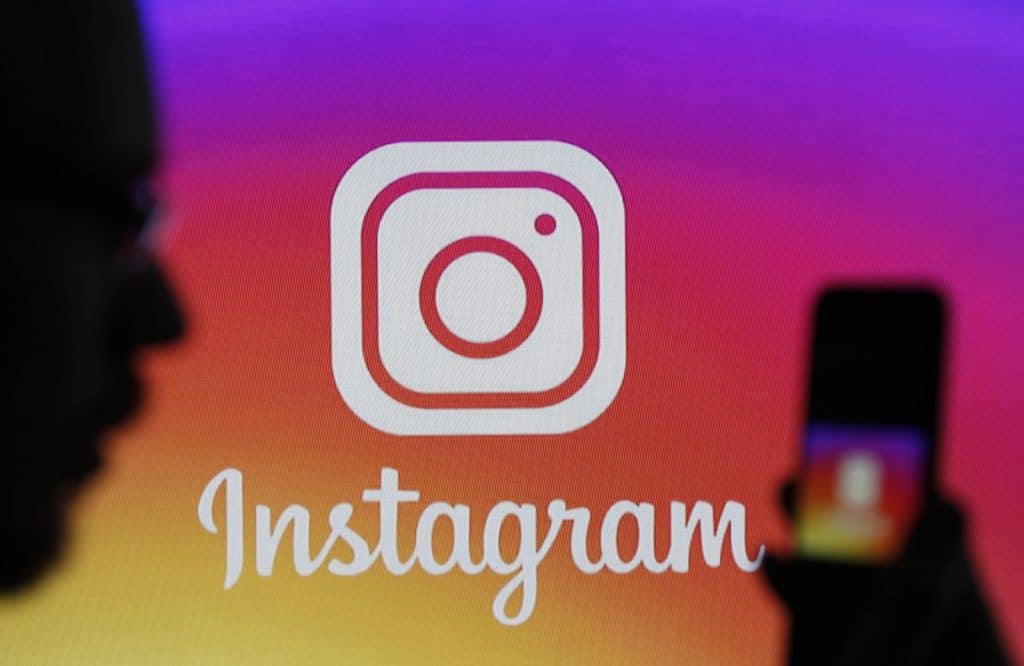 INSTAGRAM